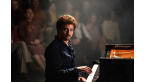 John Magaro as Keith Jarrett in Köln 75, a film by Ido Fluk. A Zeitegist Films release in association with Kino Lorber.