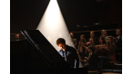 John Magaro as Keith Jarrett in Köln 75, a film by Ido Fluk. A Zeitegist Films release in association with Kino Lorber.