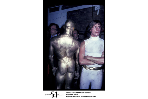 Patrons at Studio 54. Photographer: Ron Galella. STUDIO 54. A film by Matt Tyrnauer. A Zeitgeist Films release in association with Kino Lorber.